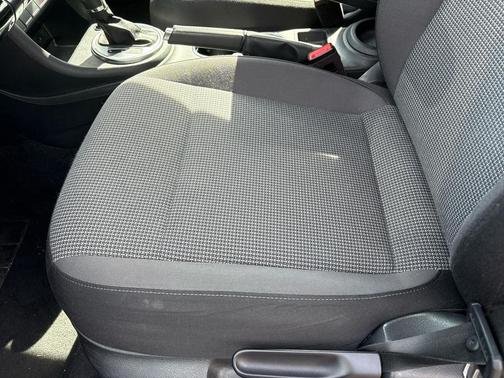 2019 Volkswagen Beetle 2.0T SE