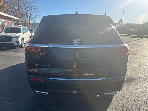 2023 Buick Enclave Essence AWD