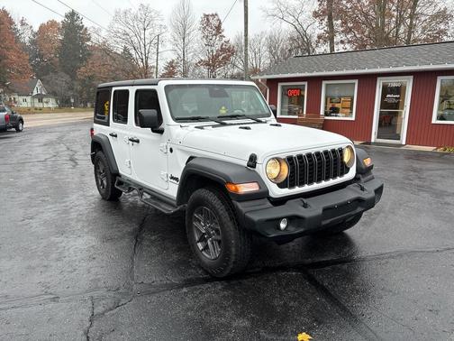 2025 Jeep Wrangler Sport S