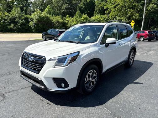 2022 Subaru Forester Premium