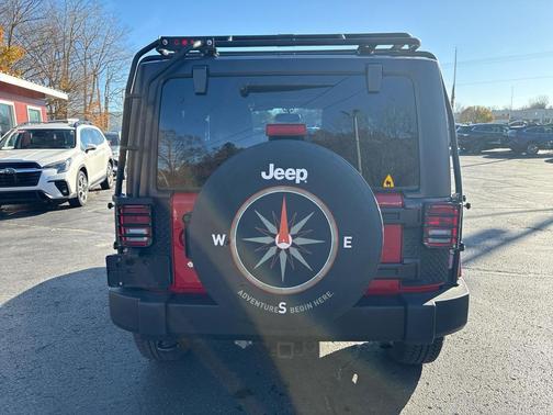2013 Jeep Wrangler Sahara