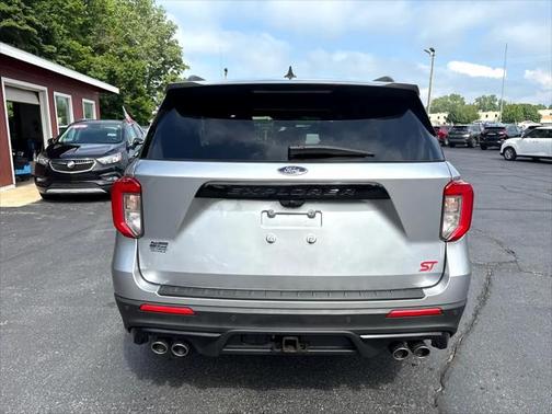 2022 Ford Explorer ST