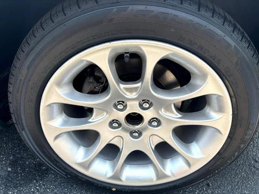 2001 Jaguar XKR Base