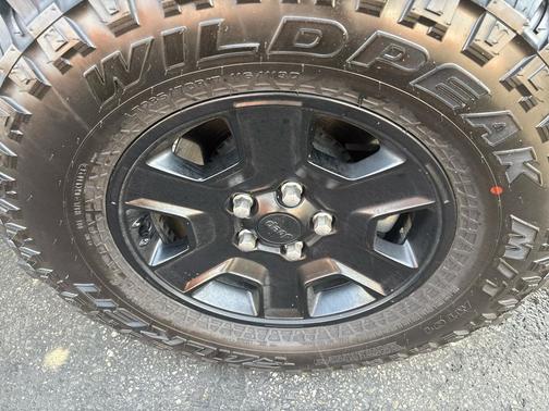 2020 Jeep Gladiator Mojave 4X4