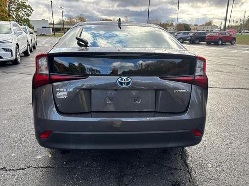 2022 Toyota Prius L