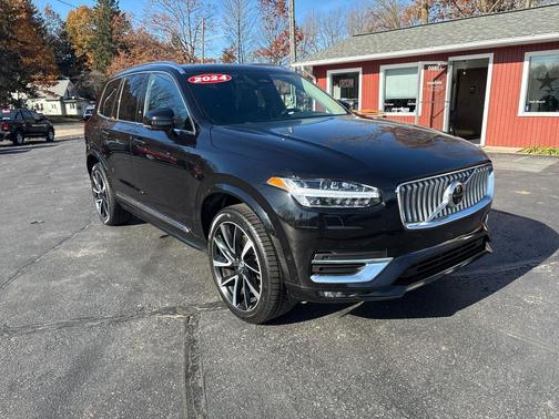 2024 Volvo XC90 B6 Plus Bright Theme 6-Seater