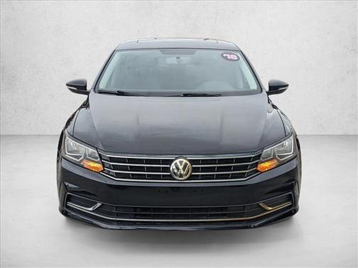 2018 Volkswagen Passat 2.0T SE