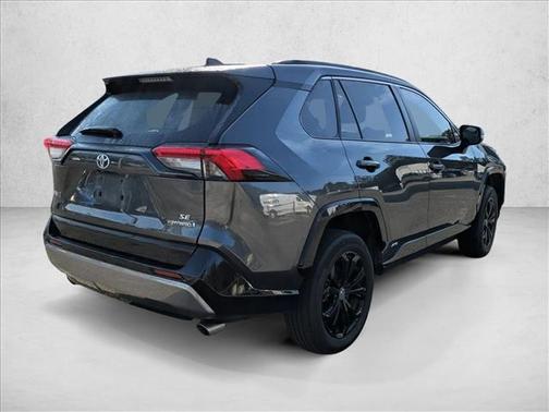 2023 Toyota RAV4 Hybrid SE