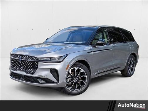 2025 Lincoln Nautilus Reserve