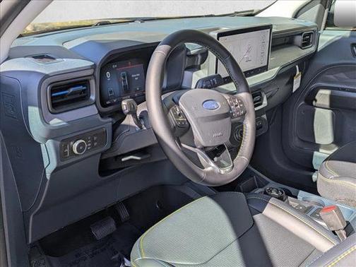 2026 Ford Maverick Lobo Standard