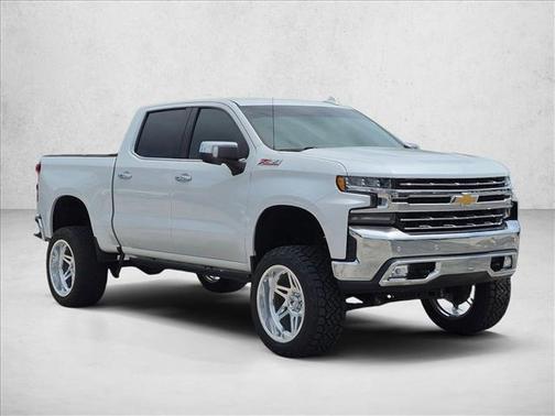 Iridescent Pearl Tricoat 2019 Chevrolet Silverado 1500 LTZ