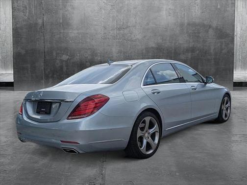 2015 Mercedes-Benz S-Class S 550