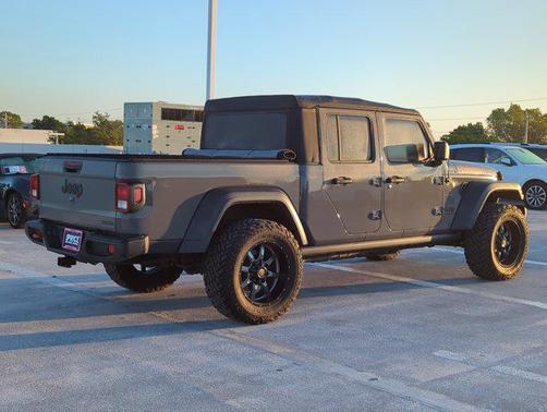 2020 Jeep Gladiator Sport