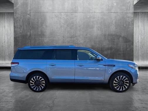 2024 Lincoln Navigator Black Label