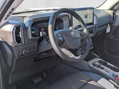 Oxford White 2025 Ford Bronco Sport Outer Banks