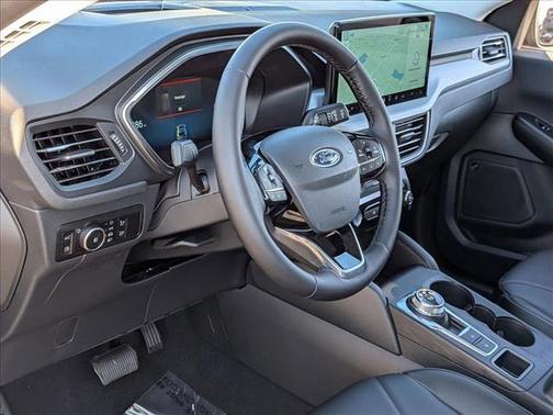 2026 Ford Escape Platinum