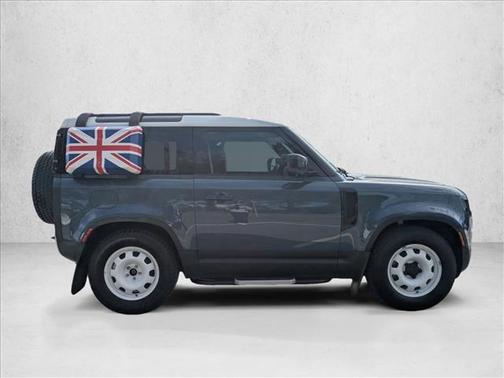 2022 Land Rover Defender 90 S