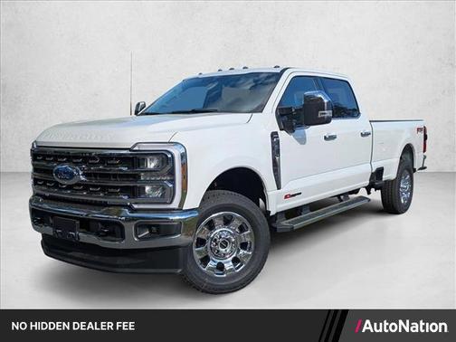 Star White Metallic Tri-Coat 2026 Ford F-350 Lariat