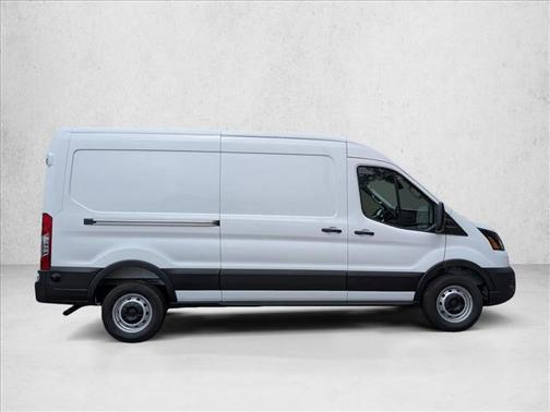 Oxford White 2026 Ford Transit-250 Base