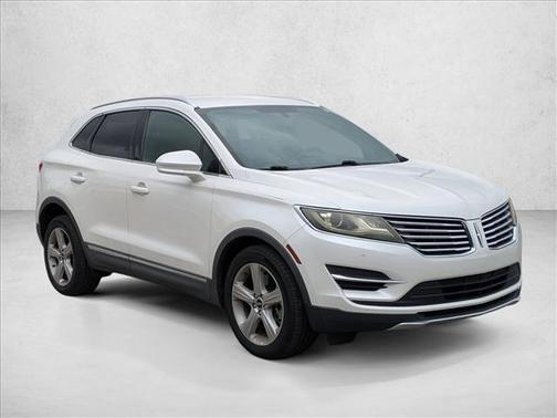 2015 Lincoln MKC Base