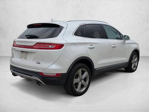 2015 Lincoln MKC Base