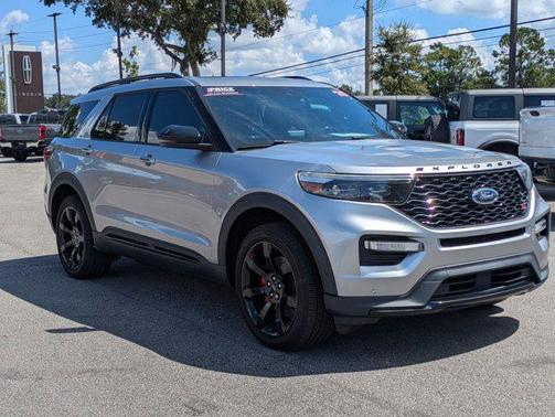 2020 Ford Explorer ST