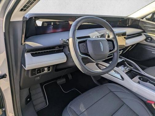 2025 Lincoln Nautilus Reserve