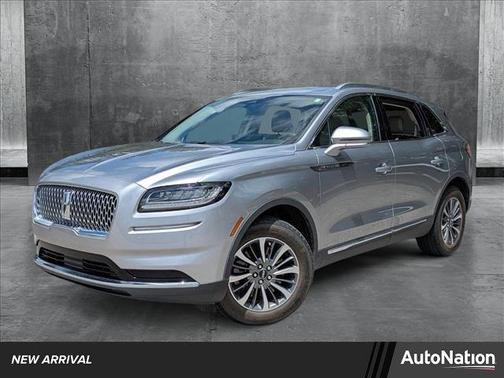 2022 Lincoln Nautilus Standard