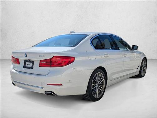2019 BMW 540 540i