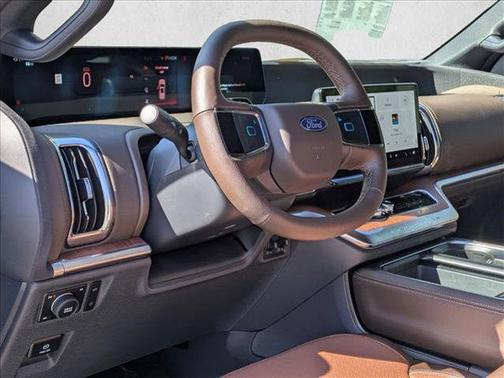 Agate Black Metallic 2026 Ford Expedition King Ranch