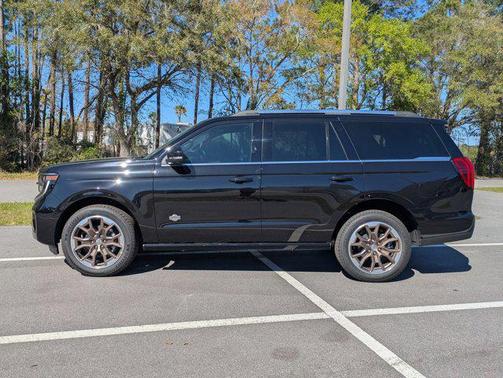 2026 Ford Expedition King Ranch