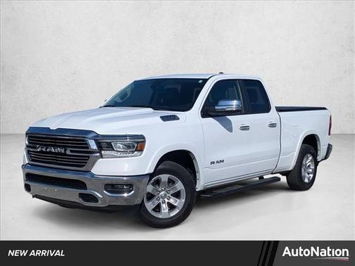 Bright White Clearcoat 2020 RAM 1500 Laramie