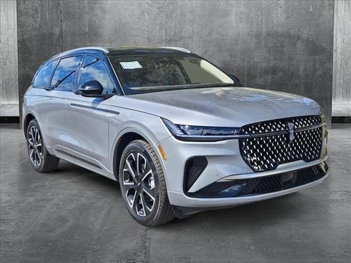 2025 Lincoln Nautilus Reserve