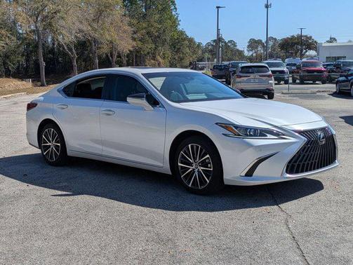 2025 Lexus ES 350 Base