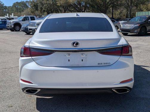 2025 Lexus ES 350 Base