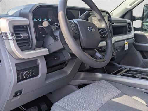 Oxford White 2026 Ford F-350 XLT