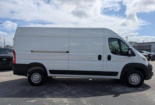 2025 RAM ProMaster 2500 Tradesman