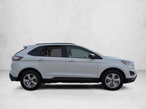 2015 Ford Edge SE