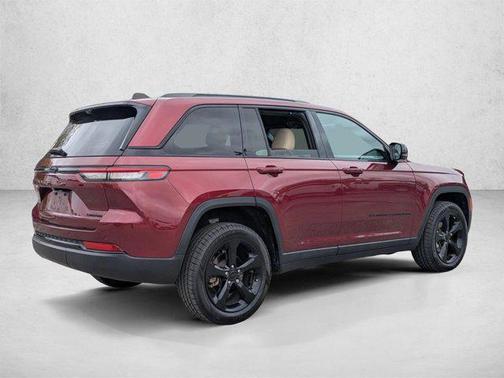 Velvet Red Pearlcoat 2023 Jeep Grand Cherokee Limited
