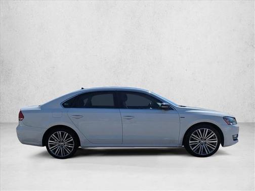 2014 Volkswagen Passat 1.8T Auto Sport