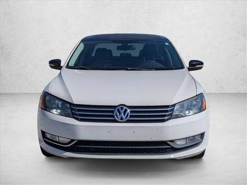2014 Volkswagen Passat 1.8T Auto Sport
