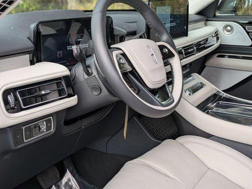 2026 Lincoln Aviator Reserve AWD
