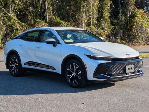 2024 Toyota Crown XLE