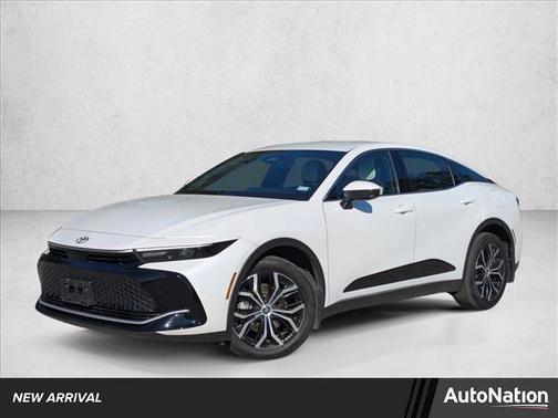 2024 Toyota Crown XLE