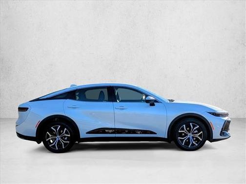 2024 Toyota Crown XLE