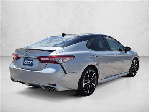 Celestial Silver/Midnight Black Metallic 2019 Toyota Camry XSE