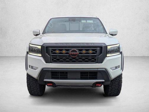 Glacier White 2022 Nissan Frontier PRO-4X