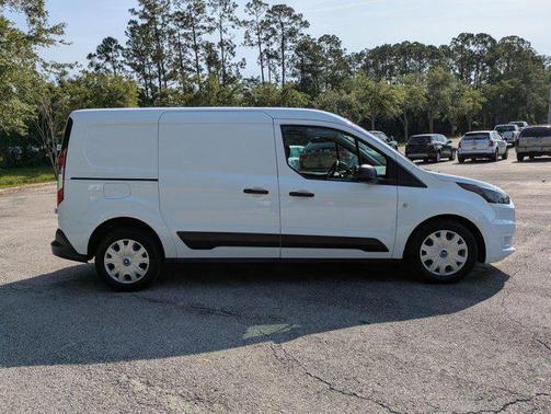2023 Ford Transit Connect XLT