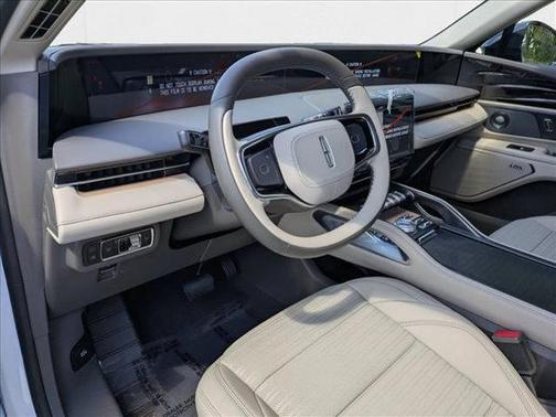 2025 Lincoln Nautilus Reserve