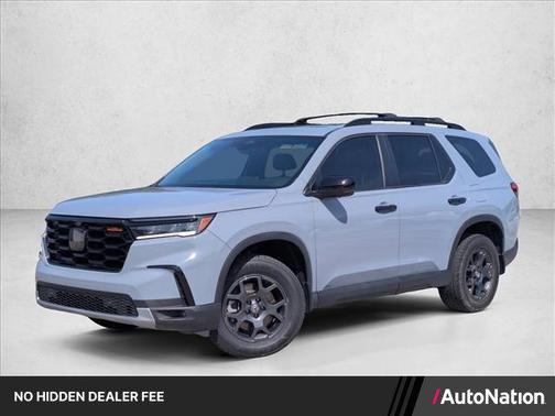 Sonic Gray Pearl 2024 Honda Pilot TrailSport